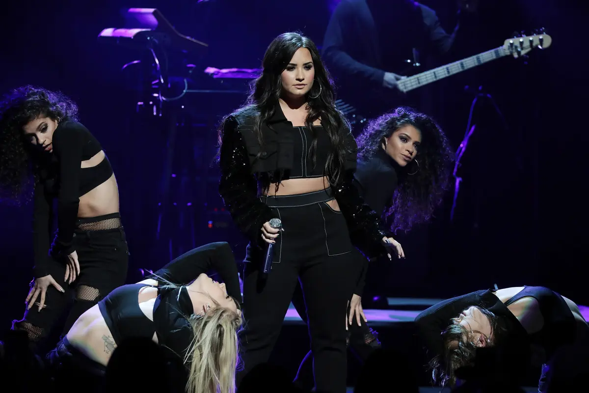 [Bintang] Demi Lovato