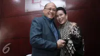 Mario Teguh dan istri, Linna Teguh (Herman Zakharia/Liputan6.com)