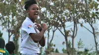 Pemain Arema FC Putri, Jasmine Sefia. (Bola.com/Iwan Setiawan)