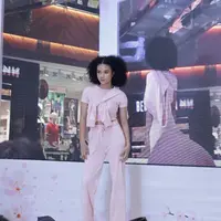 Mengusung konsep SIS (Shop-In-Shops), Juicy Couture sekarang dapat dengan mudah ditemukan di SOGO Department Store yang tersebar di 8 kota besar di Indonesia. Credit: Juicy Couture