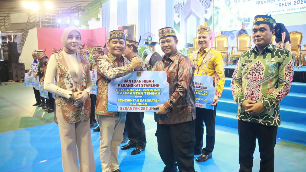 Pemprov Kalteng Hibahkan Ribuan Starlink, Perluas Internet hingga Sekolah dan Puskesmas di Pelosok