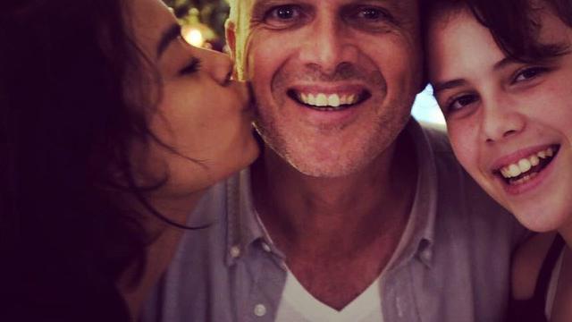 7 Potret Kebersamaan Eva Celia dan Ayah Sambungnya, Akrab Banget