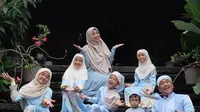 Syuting Lagu Religi Bareng Keluarga, Irfan Hakim Akui Sulit Jaga Mood Anak