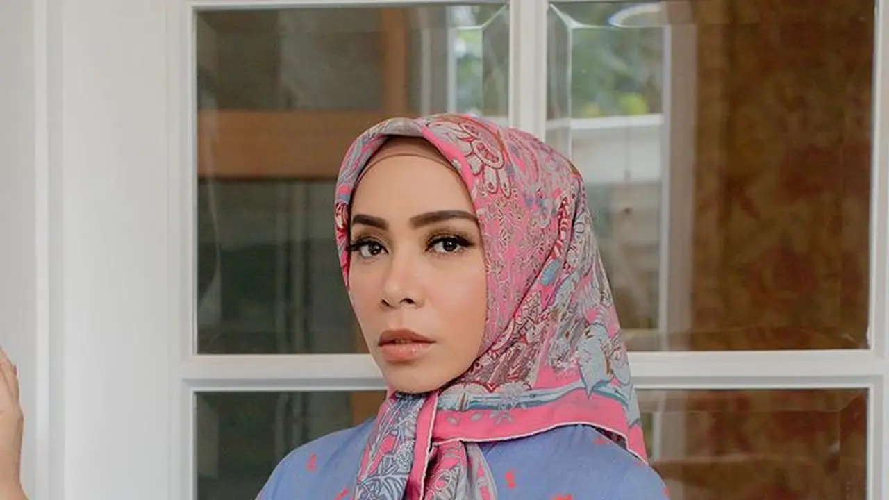 Melly Goeslaw