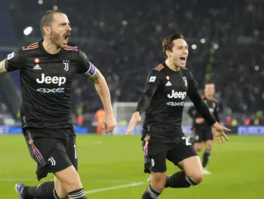 Juventus berhasil mencuri poin penuh kala bertandang ke markas Lazio di Stadion Olimpico Roma pada giornata 13 Serie A Liga Italia, Minggu (21/11/2021). (AP/Andrew Medichini)