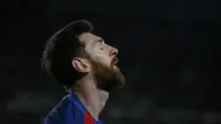 Kekecewaan penyerang Barcelona Lionel Messi usai gagal memaksimalkan peluang untuk menjebol gawang Juventus. (LLUIS GENE / AFP)