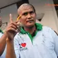 Tidak tanggung-tanggung mereka memotong rambut hingga gundul (Liputan6.com/Helmi Fithriansyah)
