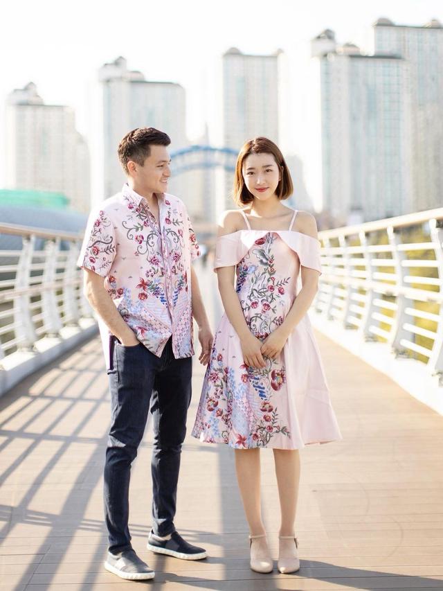 Umumkan Pernikahan, Ini 8 Potret Mesra Sunny Dahye dan Chris Okano