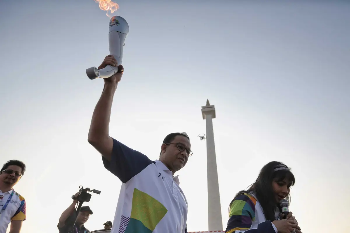 Puncak Kirab Obor Asian Games 2018, Anies Awali Estafet dari Monas ke GBK