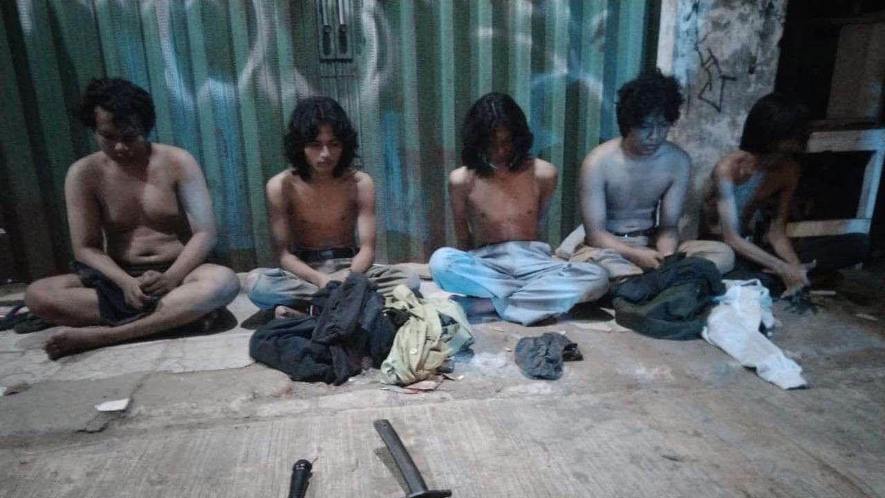 Tim Jaguar Polresta Depok Amankan 5 Remaja Saat Akan Tawuran