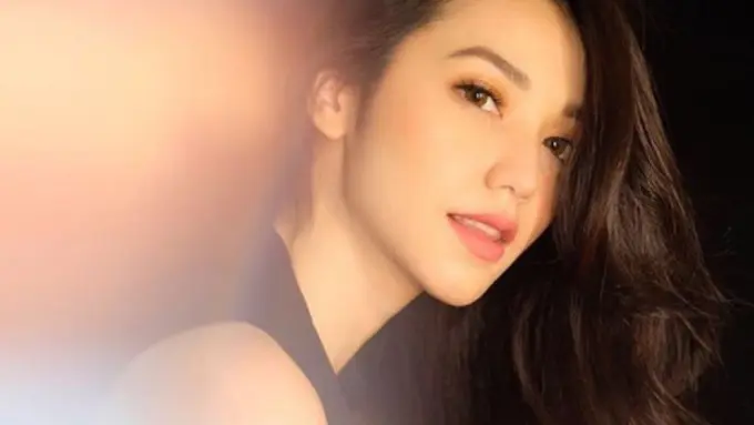 Makeup Cantik Tapi Nggak Menor ala Velove Vexia