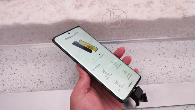 Oppo Reno8 T 5G (Liputan6.com/Giovani Dio Prasasti)