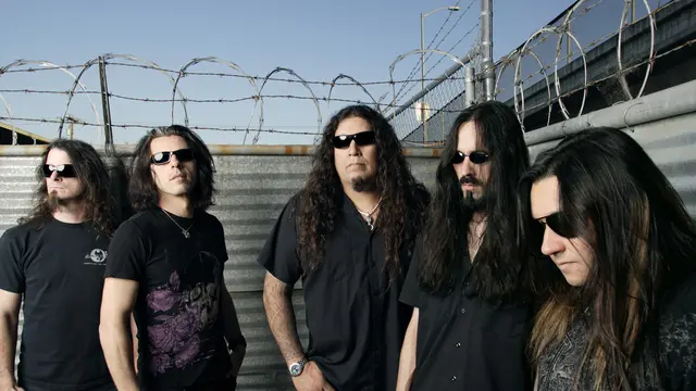 Testament Rebut Panggung Power Metal, Penonton Kecewa