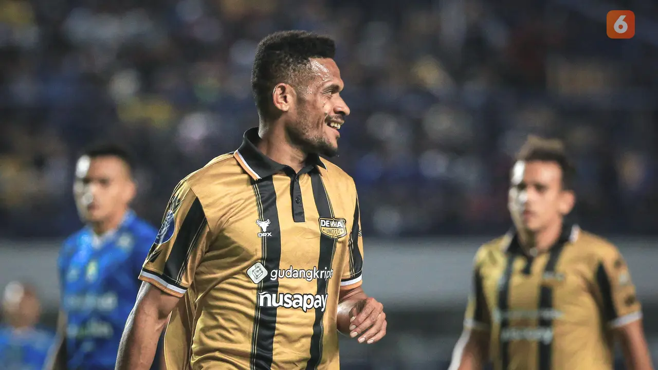 Persib Bandung vs Dewa United - BRI Liga 1 2023/2024