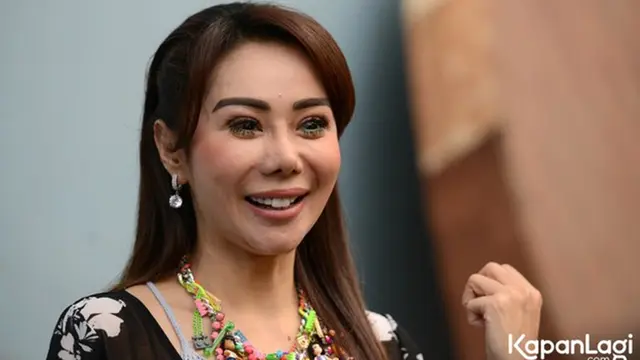 Transformasi Femmy Permatasari dari Dulu Hingga Baru Selesai Operasi Plastik di Korea