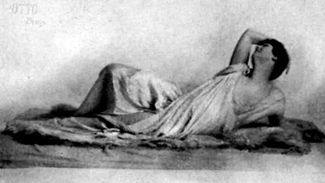 Isadora Duncan. (Sumber Wikimedia/Otto Wegener untuk ranah publik)