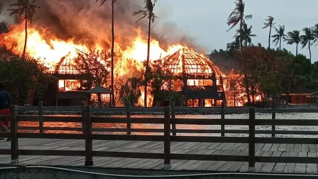 Sejumlah Cottage di Putri Duyung, Ancol, Jakarta Utara mengalami kebakaran