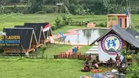 Selain suasana yang asri, Desa Wisata Cisande Kecamatan Cicantayan, Kabupaten Sukabumi menyajikan kearifan lokal, edukasi peternakan, dan tantangan adrenalin. (Liputan6.com/Fira Syahrin)