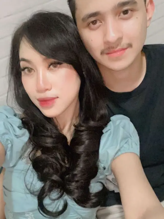 Jarang Tersorot, Ini 6 Potret Terbaru Nakula Kembaran Sadewa yang Sudah Punya Pacar