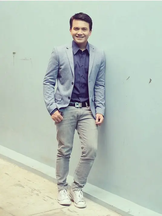 "Kita sudah merasa nyaman berdua, makanya mencoba jalani saja dulu. Apakah berjodoh atau tidak yang penting niat saya baik dan tidak main-main," ujar Sahrul Gunawan kepada wartawan di Jakarta, Kamis (8/6/2017). (Instagram/sahrulgunawan76)