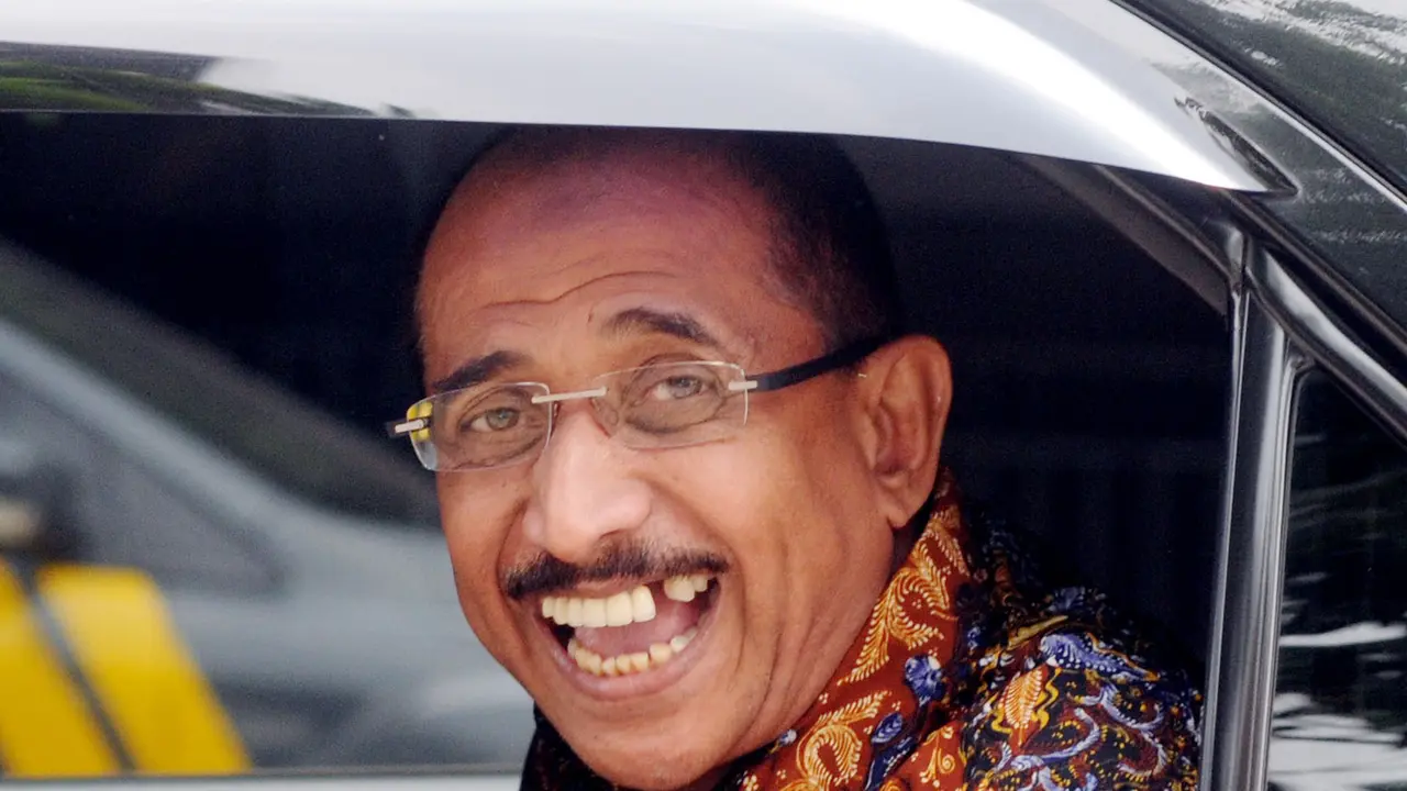 Gaya Mantan Anggota DPR Djamal Aziz Attamimi Usai Diperiksa KPK