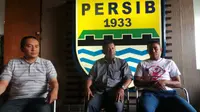 Firman Utina Buka Peluang Kembali ke Persib