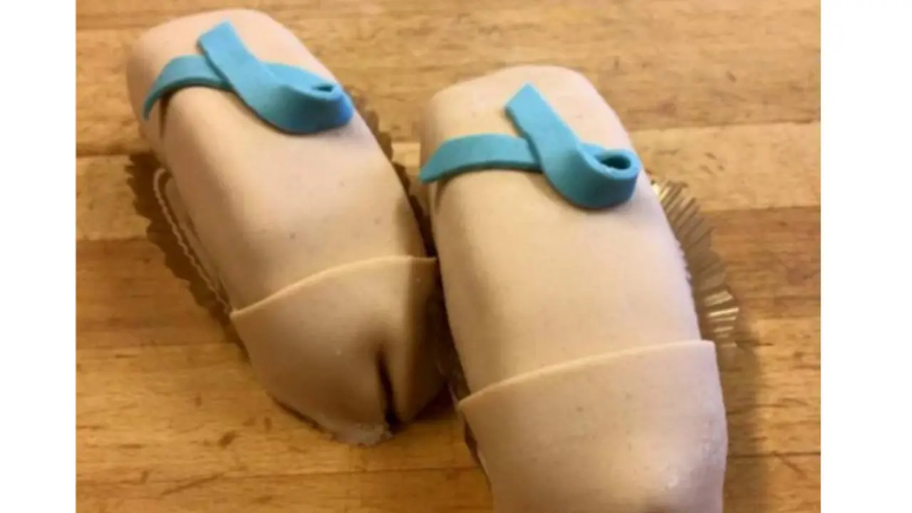 Buat Roti Bentuk Mr. P, Toko Kue Ini Jadi Populer