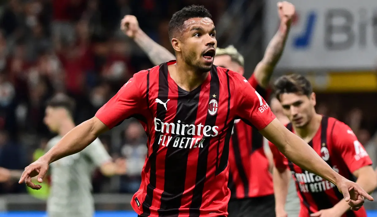 Junior Messias. Sayap kanan Brasil berusia 31 tahun ini dipinjam AC Milan dari Crotone yang terdegradasi ke Serie B pada awal musim 2021/2022 dengan biaya 2,6 juta euro. Selama musim 2021/2022 ia total tampil dalam 26 laga di Serie A dengan torehan 5 gol dan 2 assist meski kebanyakan masuk sebagai pemain pengganti. AC Milan berusaha mempermanenkannya asalkan Crotone mau mengurangi biaya yang telah disepakati sebesar 5,5 juta euro. (AFP/Miguel Medina)