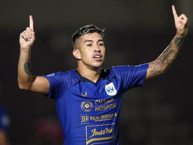 PSIS Semarang mengambil keuntungan tampil di laga pembuka pekan ke-8 BRI Liga 1 2021/2022, Rabu (20/10/2021). Menang 1-0 atas Barito Putera melalui gol tunggal Jonathan Cantillana pada menit ke-83, PSIS sukses mengkudeta Bhayangkara FC dari puncak klasemen. (Bola.com/Bagaskara Lazuardi)