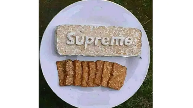 6 Kreasi Makanan Ini Bentuknya Nyeleneh, Bikin Geleng Kepala