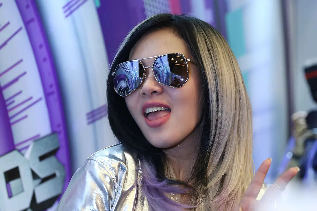 [Bintang] Syahrini