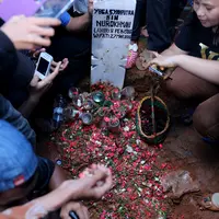 Inilah akhir dari perjalanan Olga Syahputra. Semoga dia tenang di alam sana (Foto: Galih W Satria)