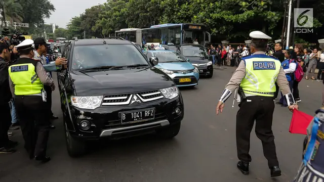 Aturan Ganjil Genap di GT Cibubur II Mulai Diuji Coba