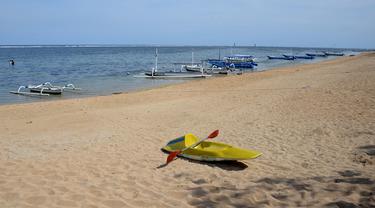 FOTO: Suasana Pantai Sanur di Hari Pertama Pembukaan Bali untuk Wisman