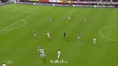 Video highlights Premier League antara Burnley Vs Stoke City yang berakhir dengan skor 1-0. This video is presented by Ballball.