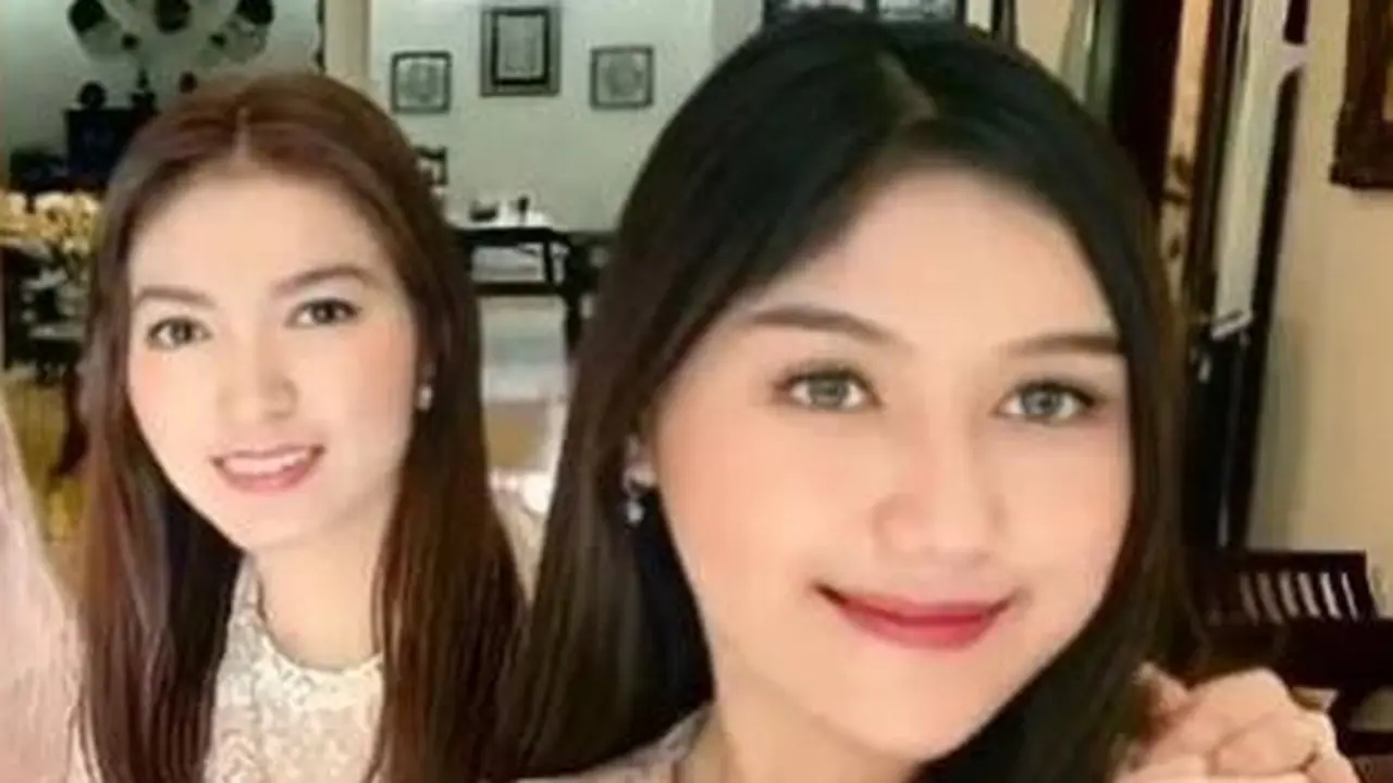 Erina Gudono dan Selvi Ananda bersama Iriana Jokowi dan Kahiyang (Instagram/erinagudono)