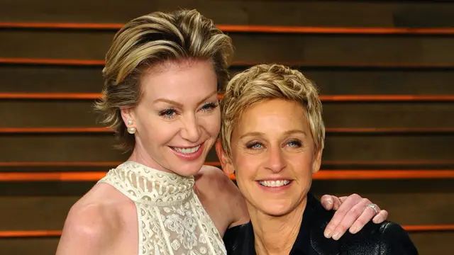 [Bintang] Artis-artis yang Menikah Sesama Jenis