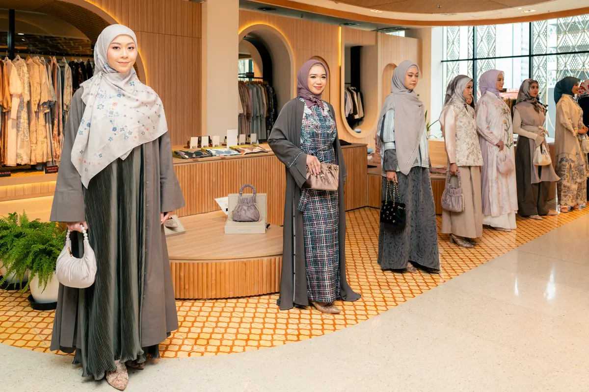 Modest Luxe