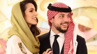 Calon raja dan ratu Yordania, Pangeran Hussein bin Abdullah dan Rajwa Khaled bin Musaed bin Saif bin Abdulaziz Al Saif. (Dok. Instagram/@rhjco)