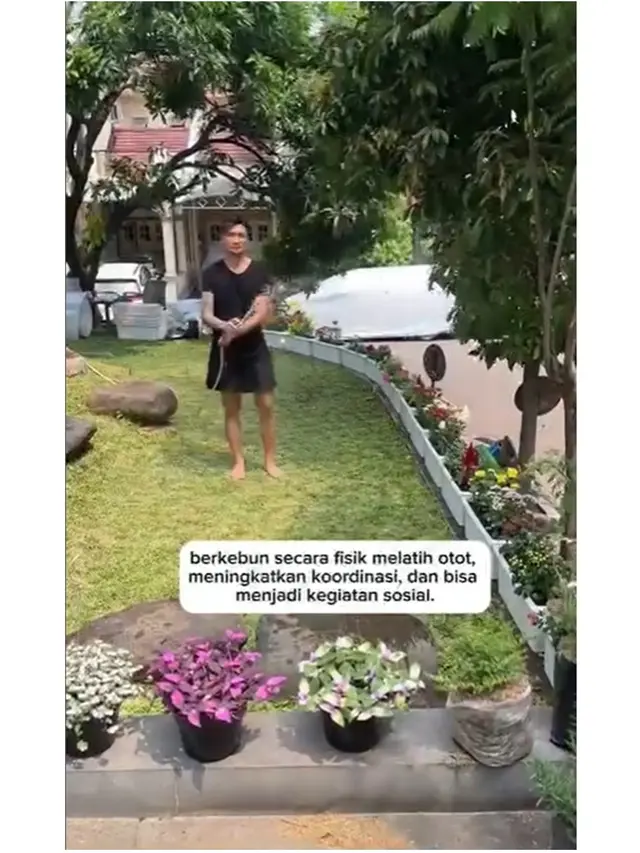 7 Potret Teras Depan Rumah Anji, Halaman Dipakai Berkebun dan Budidaya Sirih China