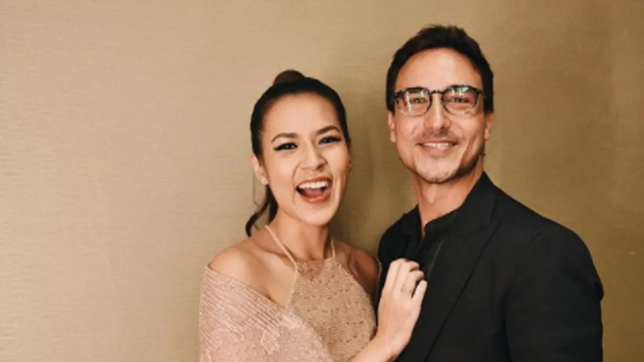 Seperti Raisa Adriana, Ini Makeup yang Bikin Suami Nggak Berenti Memandang Wajahmu