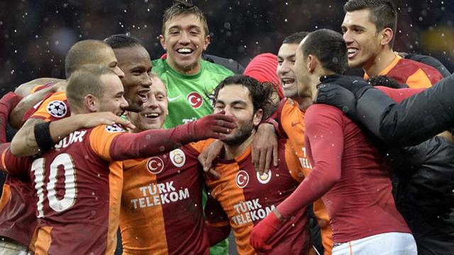 Video Sneijder Depak Juve Dari Liga Champions Bola Liputan6 Com