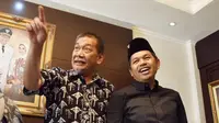 Deddy Mizwar dan Dedi Mulyadi berpose bersama. (Liputan6.com/Abramena)