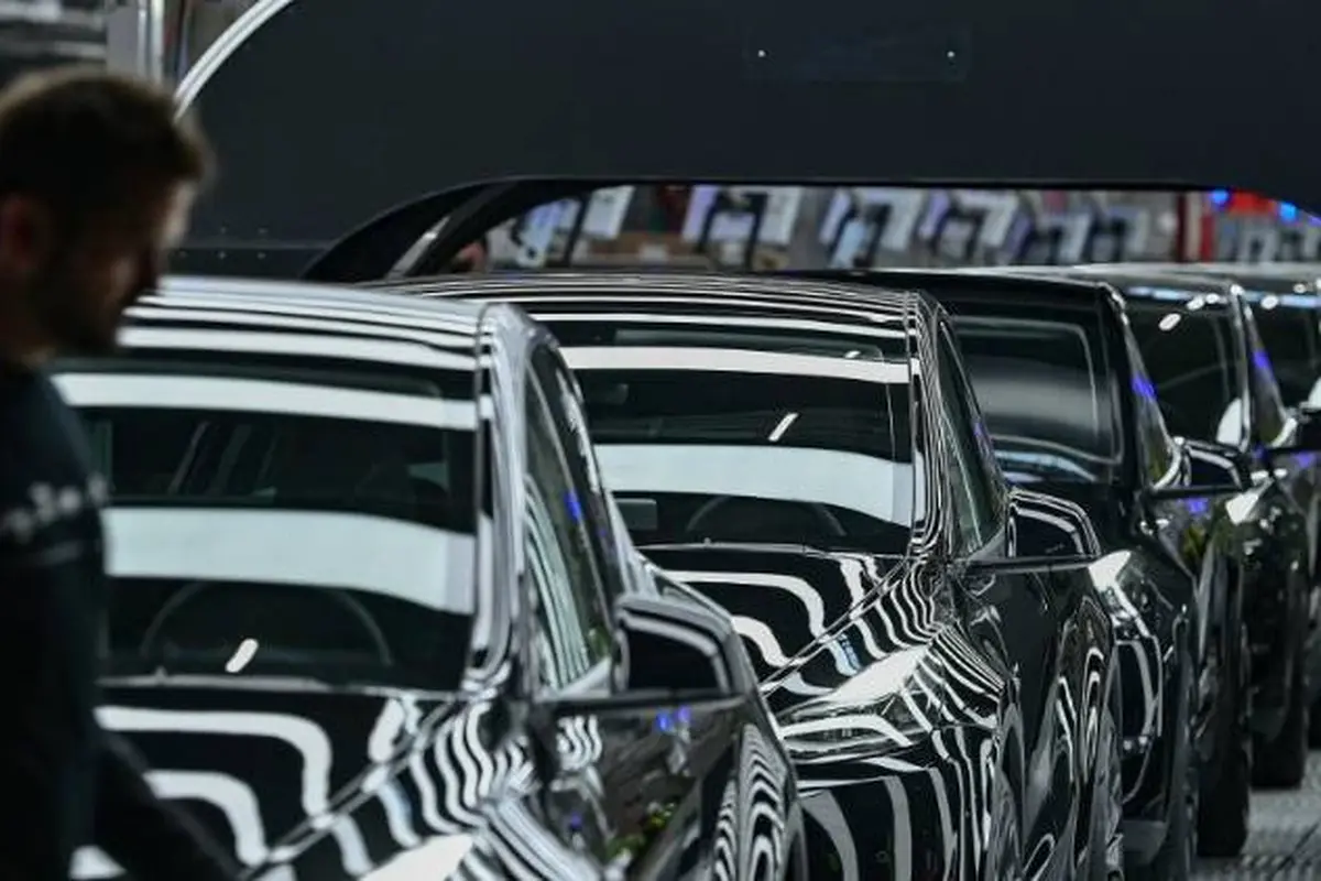 Tesla siapkan dana investasi di Thailand (thaienquirer)