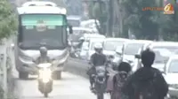 [VIDEO] Oknum Aparat &amp; Mobil Kemenkumham Terjaring Razia Busway