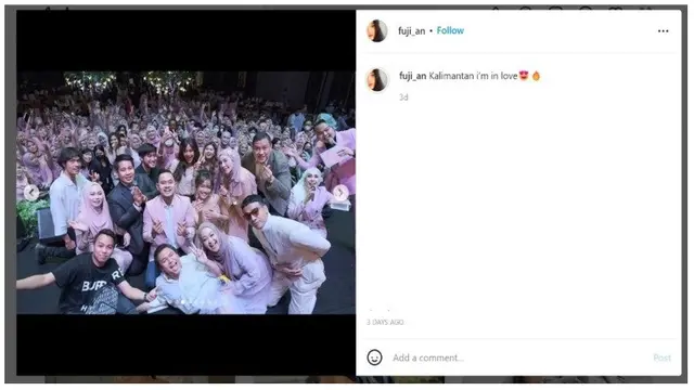 Anggunnya Fuji, Tante Gala Sky saat Hadiri Gathering Produk Kecantikan.
