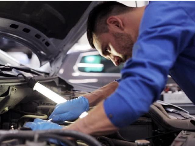 Cara Mendeteksi Kerusakan Mobil Dari Bau Otomotif Liputan6 Com