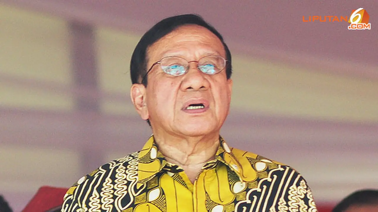 akbar-tanjung130110b.jpg