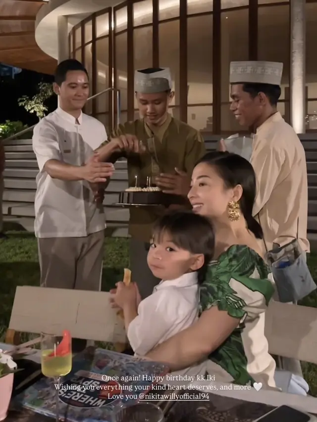 Nikita Willy Rayakan Ulang Tahun ke-31 di Labuan Bajo. [@nonawilly16]
