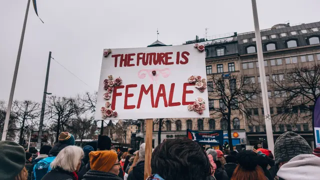 Emansipasi Wanita